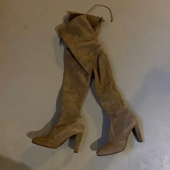 Poshmark shop stuart weitzman